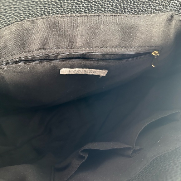 Kenneth Cole Reaction Handbag with gold details. - Picture 5 of 5